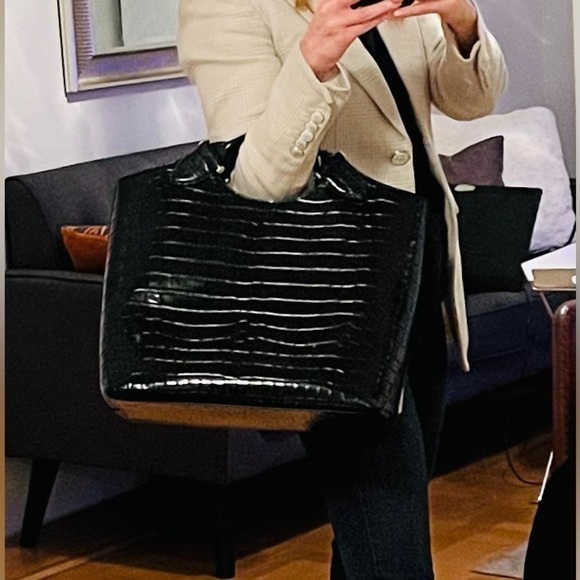 Decadent copenhagen stella bag (From TV show borgen: power & glory) - Picture 4 of 11